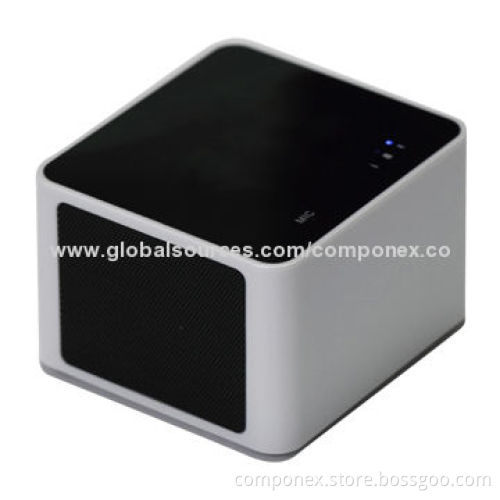 Touch Panel Mini Bluetooth Speaker for iPhone/iPad + Mic + Built-in Battery, 2*3W, White Color